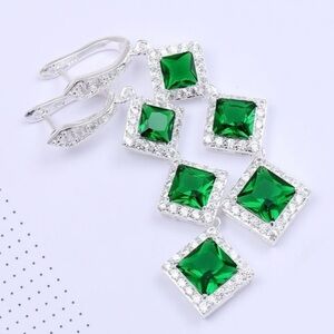 Farah Jewelry Green and Silver Earrings